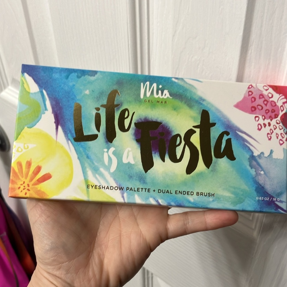 Mia Del Mar - Life is a Fiesta Eyeshadow Palette - Picture 5 of 5